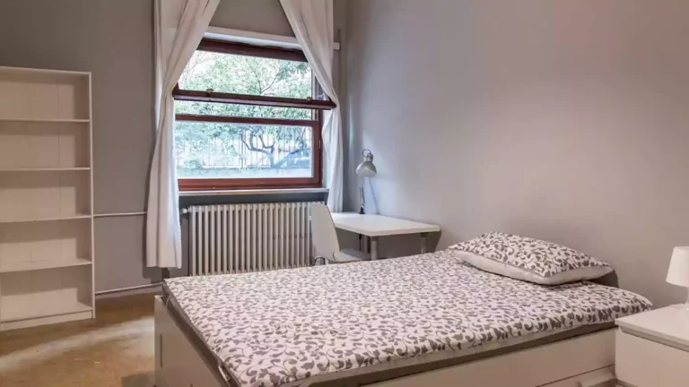 AQU-SUITE#1